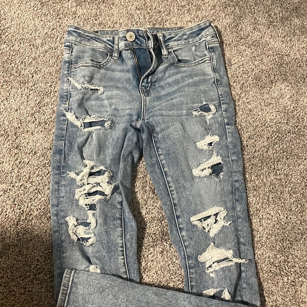 Cute American eagle stretchy jeans!!